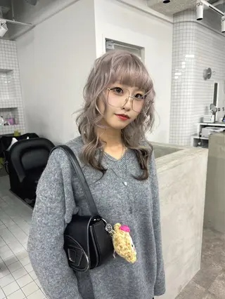 ロング カラー ハイトーン/ピンク カラー/めい🎀のヘアスタイル