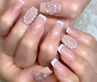 ネイル VIVIAN リサのネイルデザイン