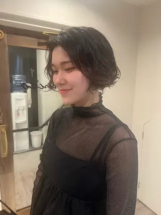 ショート パーマ 工藤 梨花のヘアスタイル