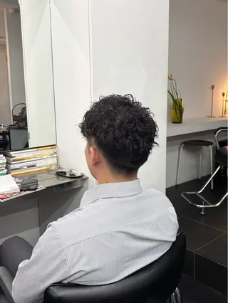 ミディアム メンズ 【ヤマザキアヤメ】 艶カラー/縮毛矯正のヘアスタイル