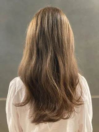 セミロング 三浦 優花のヘアスタイル