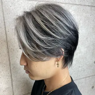 ショート カラー 奥山義進/大宮 /ダブルカラーのヘアスタイル