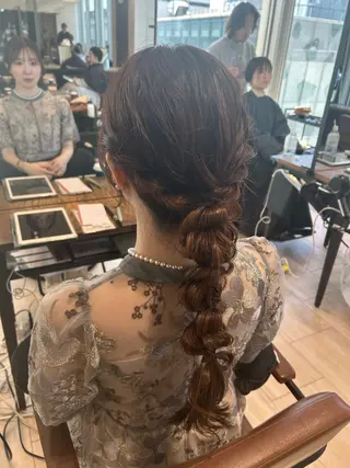 ロング 🌼大竹美侑／顔まわ りカット／レイヤーのヘアスタイル