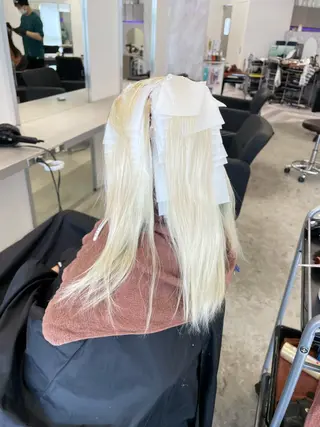 セミロング 🎗副店長/井上 竜 ブリーチ指名No.1のヘアスタイル
