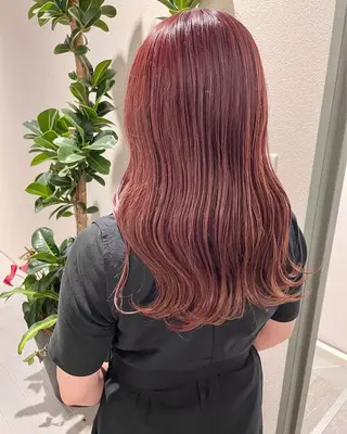 ミディアム 🌸インナーカラー 🌸藤井春華のヘアスタイル