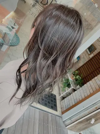 ロング カラー ヘアアレンジ VIM hairおもろまち店のヘアスタイル