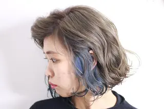 セミロング 渡邊 唯のヘアスタイル