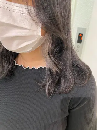 セミロング カラー ヘアアレンジ 透明感カラー 古山 結季🌙🖤のヘアスタイル