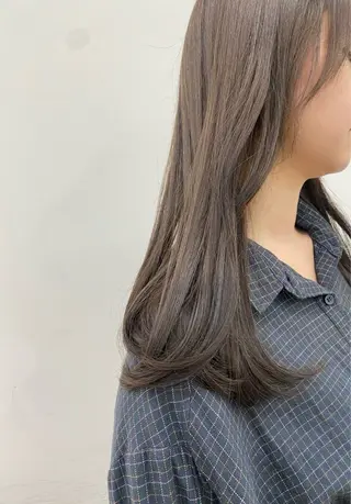 カラー レイヤー/ベージュ/ どますず🌺のヘアスタイル