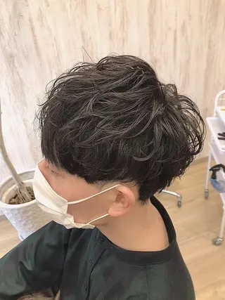 ショート メンズパーマ波巻き 🌳大森悠登🌳のヘアスタイル