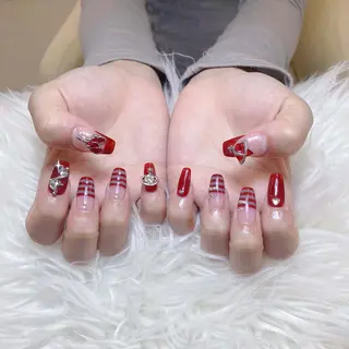 ネイル ミン ゴテゴテネイルのネイルデザイン