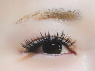 マツエク・マツパ AURORA RINAのマツエク・マツパデザイン