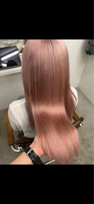 ロング 赤瀬川 希咲のヘアスタイル