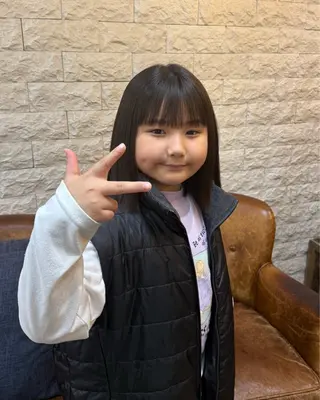 ミディアム パーマ キッズ ゆるふわ淡色🐰 kotomi🎀のヘアスタイル