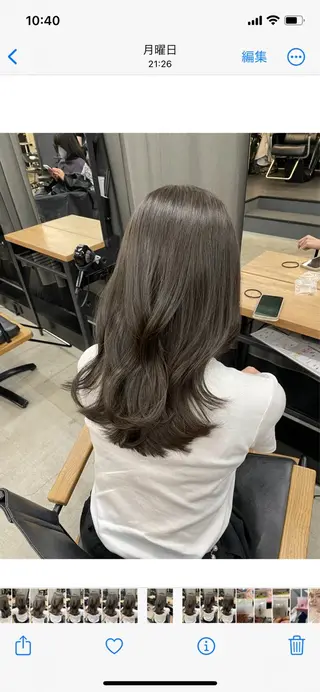 セミロング 伊藤 莉奈　韓国ヘアのヘアスタイル