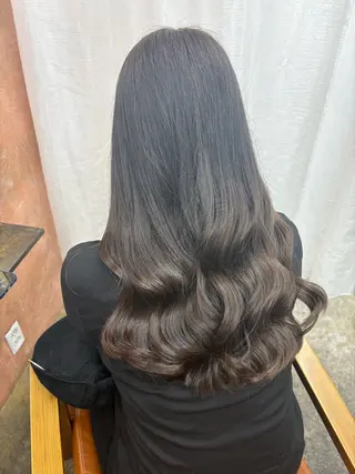 ロング Retsu /UniQのヘアスタイル