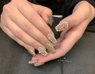ネイル MoaNail🫶 Yoshiのネイルデザイン