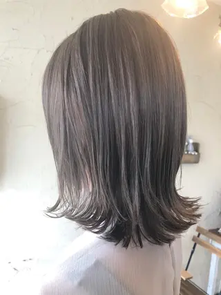 ミディアム カラー Ichimura yurieのヘアスタイル