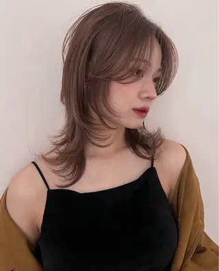 カラー aya / ニュアンスカラーのヘアスタイル