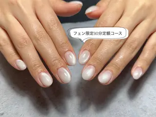 ネイル 7LOOKS フェンのネイルデザイン