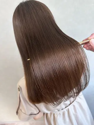 ロング Luana 照沼翔太のヘアスタイル