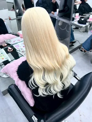 ミディアム 横浜　エクステ🎀 カラー／ルナのヘアスタイル