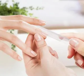 ネイル 中本 真央のヘアスタイル