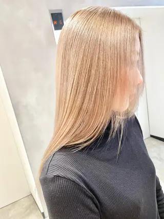 ロング カラー ハイトーン×レイヤー ／遠藤将太のヘアスタイル