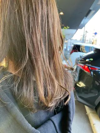 セミロング カラー 日野 めぐみのヘアスタイル