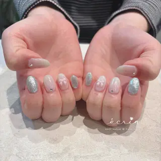 ネイル ecrin エクラン Haruka🌼のネイルデザイン