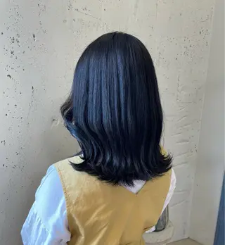 ミディアム カラー 透明感カラー🎀／ 寒色カラー／マツエクのヘアスタイル
