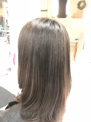 ミディアム カラー 大石 さやかのヘアスタイル