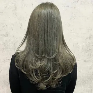 ロング カラー エクステ・レイヤ ーカット松下宗翔のヘアスタイル
