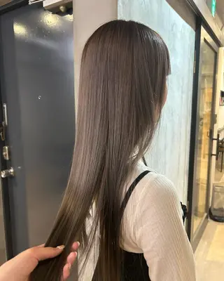 ロング カラー 🐕🦺似合わせ 🐕🦺akariのヘアスタイル
