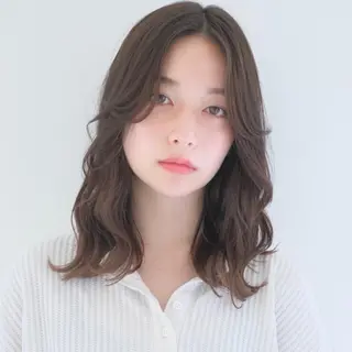 セミロング 《暖色/韓国hair 》🇰🇷桑原ユキネのヘアスタイル