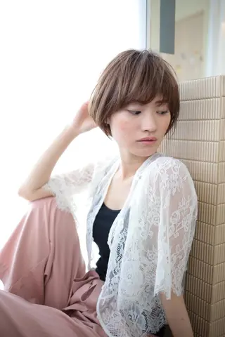 ミディアム 松島 涼花のヘアスタイル