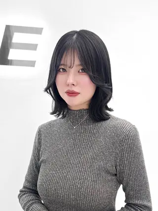 ミディアム カラー ヘアアレンジ 縮毛矯正🤍 盛れるボブ/ひかりのヘアスタイル