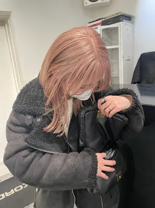 セミロング カラー パーマ ヘアアレンジ メンズ キッズ ネイル マツエク・マツパ アイブロウ 艶ハイトーン/ヘア アレンジAYAKAのヘアスタイル