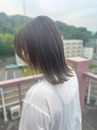 ミディアム カラー Viage （ビアージュ）のヘアスタイル