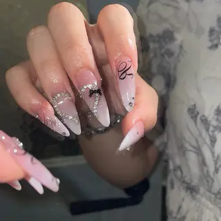 ネイル Blue daisy RIN🎀のネイルデザイン