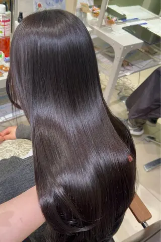 カラー Yu-ki🫧 /カラー指名No.1のヘアスタイル