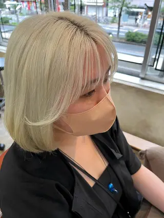 ショート カラー ハイトーンカラー🩵 耳ツボジュエリー👂のその他イメージ