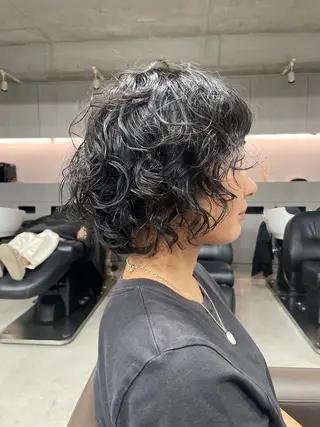 ミディアム パーマ 吉田一輝 外国人パーマのヘアスタイル