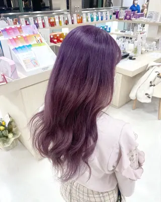 ロング 推し活/韓国/ブリー チカラーminamiのヘアスタイル