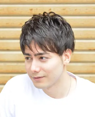 ショート カラー パーマ メンズ 伊藤 祐介のヘアスタイル