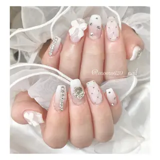 ネイル momoka🤍 四ツ橋のネイルデザイン