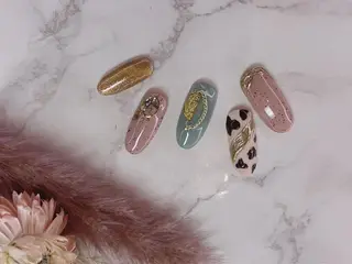 ネイル SINCERELY シンシアリー🌈のネイルデザイン
