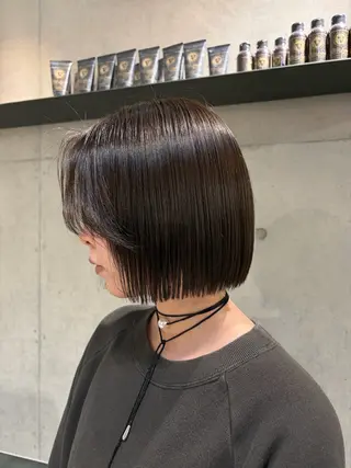 ショート カラー ヘアアレンジ ボブ艶モテカラー🫧 カリンのヘアスタイル