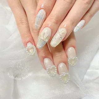 ネイル MoON...❤︎ MeGuのネイルデザイン
