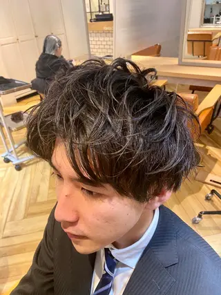 ショート カラー パーマ ヘアアレンジ メンズ ✨髪質改善/透明感✨ 西野　陽のヘアスタイル